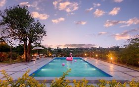Villa Aangan By Stayvista - A Heritage Charm With Swimming Pool, Gazebo, Projector Room & Indoor Games